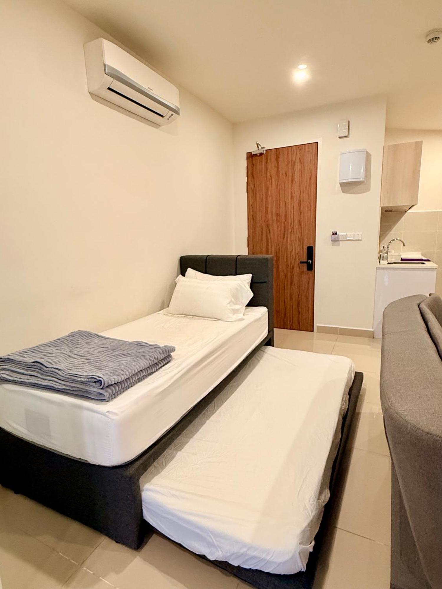 The Shore Executive Suites By Ys Luxury Kota Kinabalu Bagian luar foto