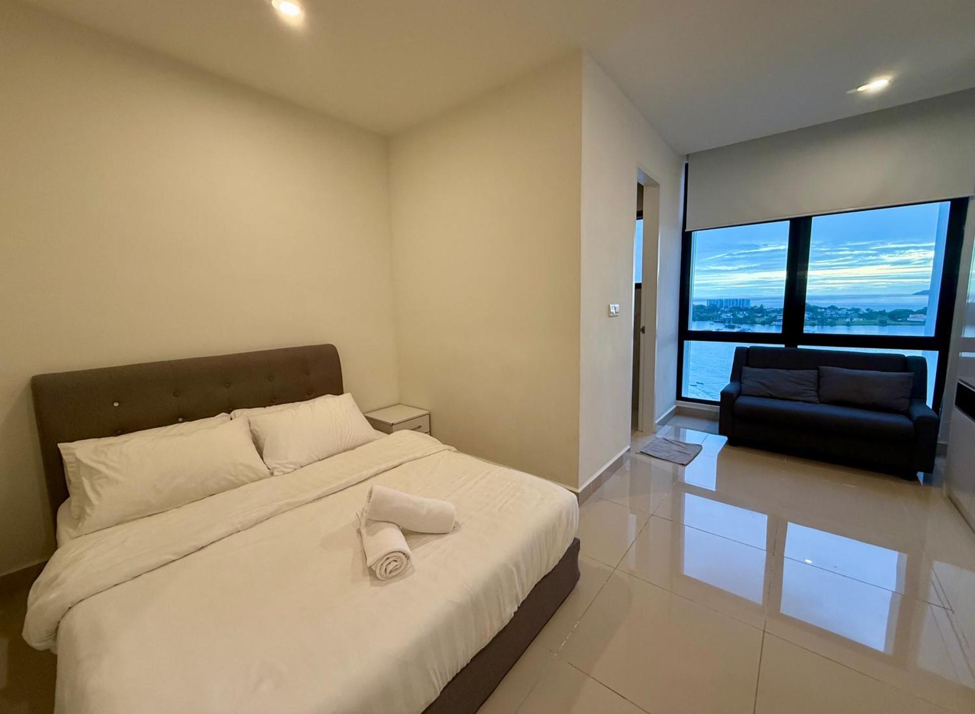 The Shore Executive Suites By Ys Luxury Kota Kinabalu Bagian luar foto