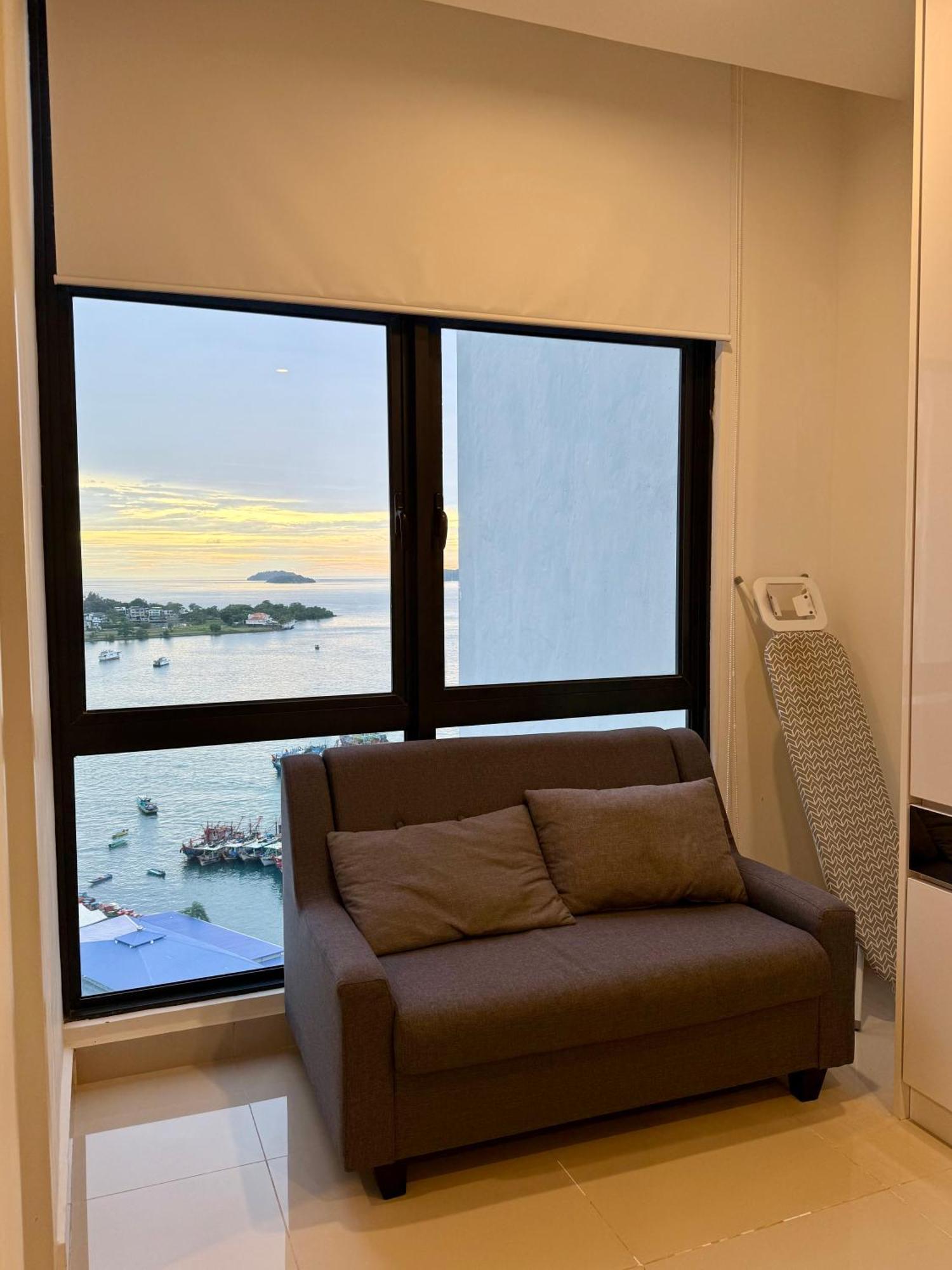 The Shore Executive Suites By Ys Luxury Kota Kinabalu Bagian luar foto