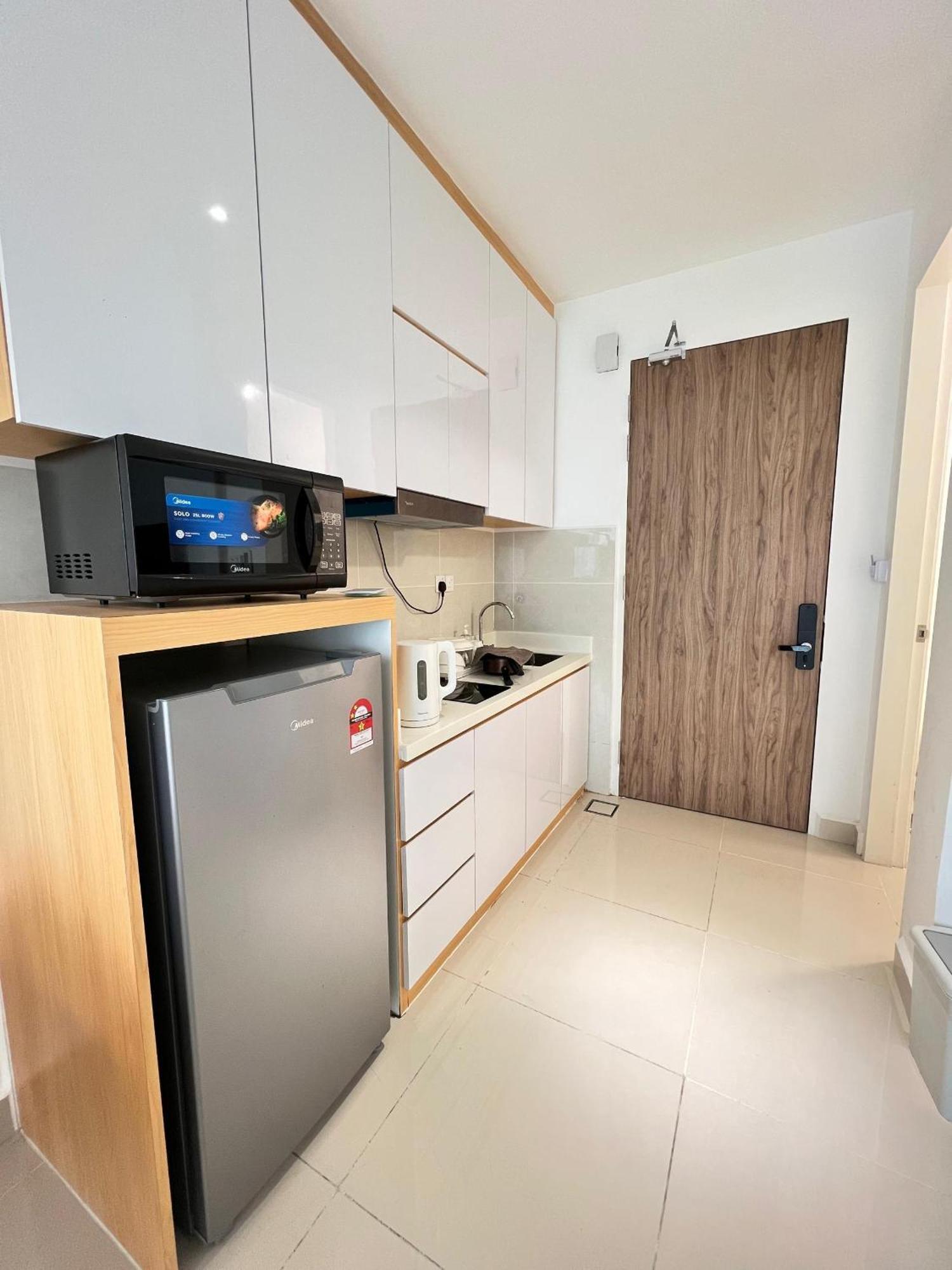 The Shore Executive Suites By Ys Luxury Kota Kinabalu Bagian luar foto